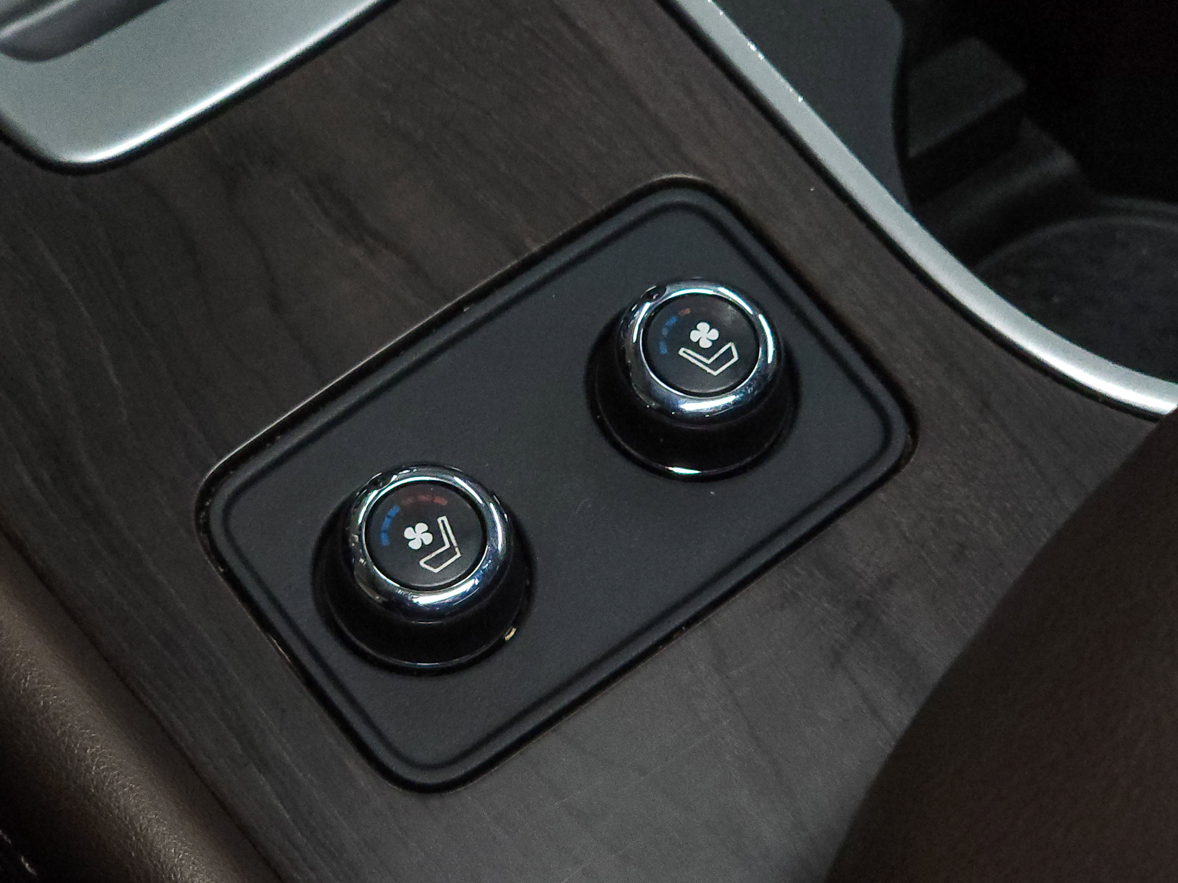 Used 2022 Nissan Murano Platinum w/ Cargo Package image 34