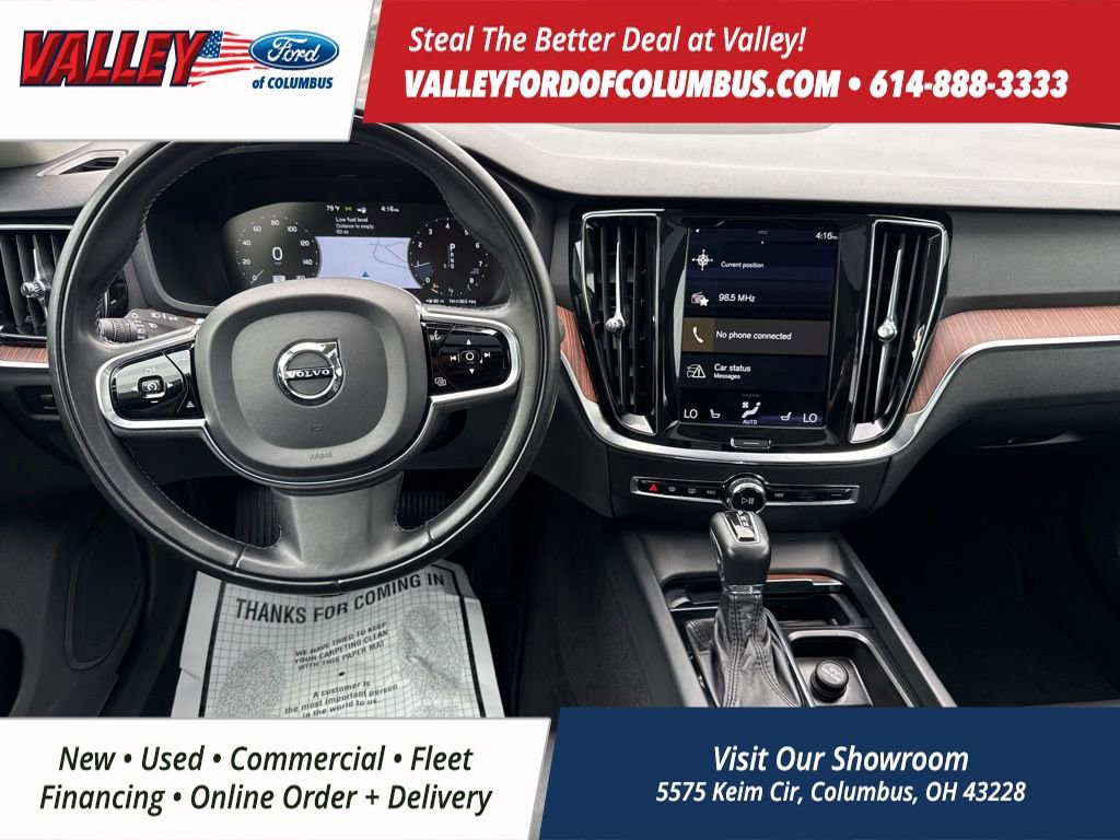 Used 2021 Volvo S60 T6 Momentum image 12