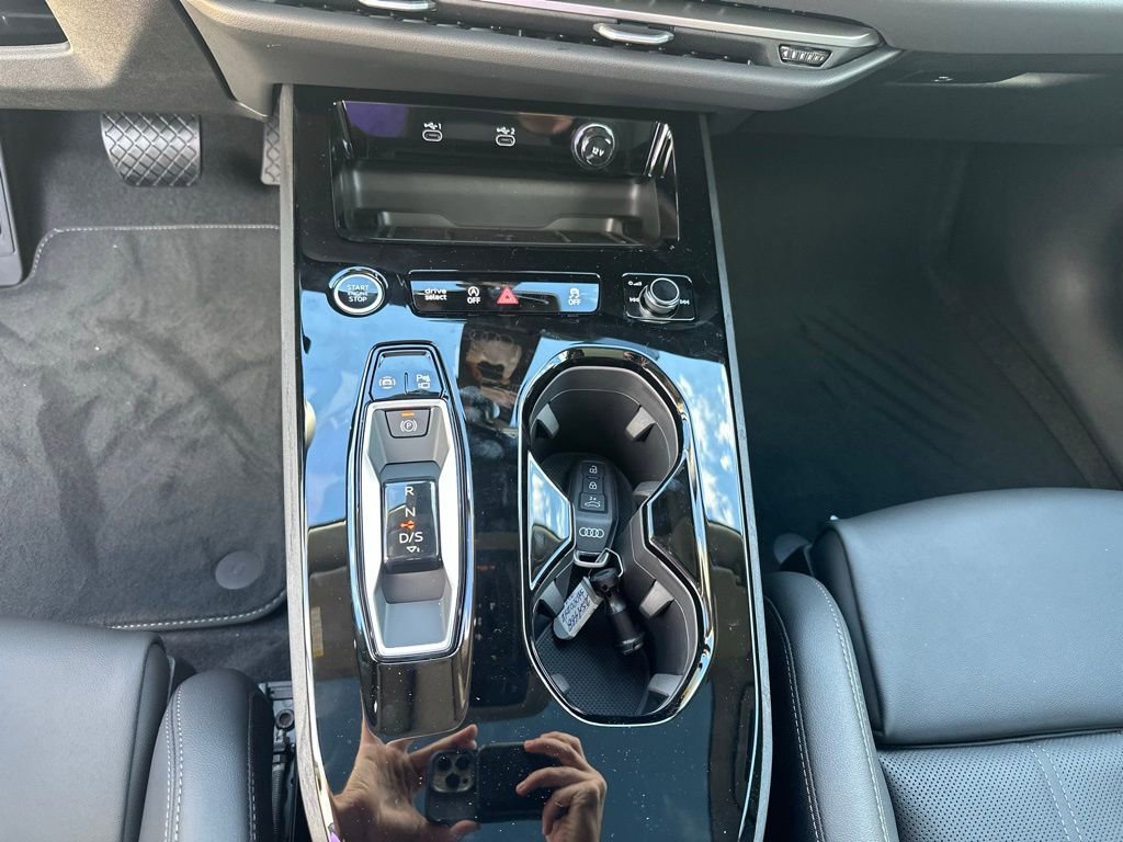 New 2025 Audi A5 2.0T Prestige image 17