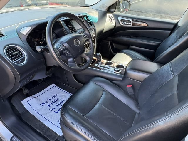Used 2013 Nissan Pathfinder SL w/ SL Premium Pkg AWD/4WD image 13