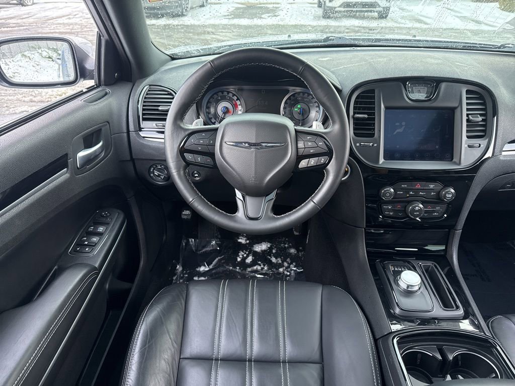 Used 2022 Chrysler 300 S w/ Safetytec Plus Group image 18