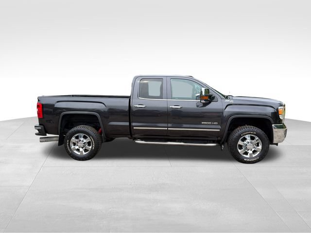 Used 2016 GMC Sierra 2500 SLT w/ Snow Plow Prep Package AWD/4WD image 2