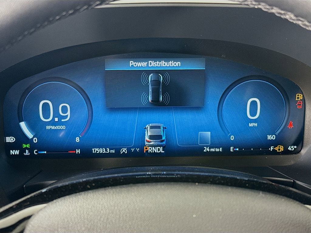 Used 2025 Ford Escape Platinum AWD/4WD image 14