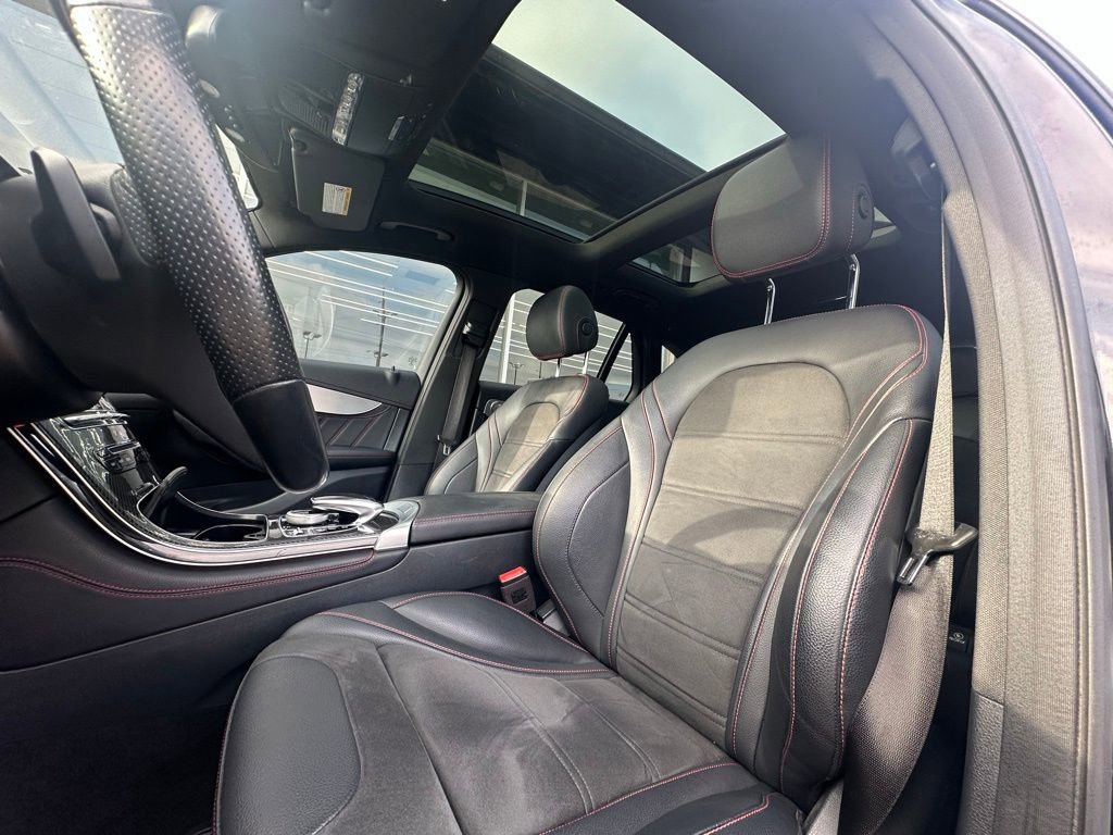 Used 2019 Mercedes-Benz GLC 43 AMG 4MATIC image 35