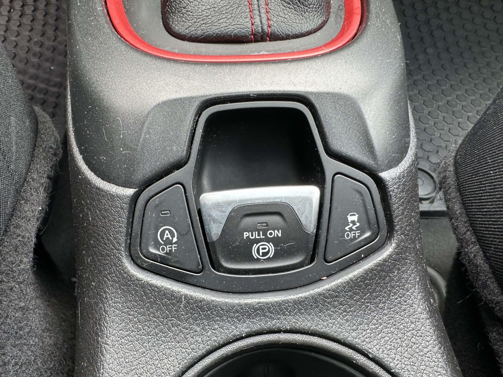 Certified 2018 Jeep Compass Trailhawk w/ Leather Interior Group AWD/4WD image 32