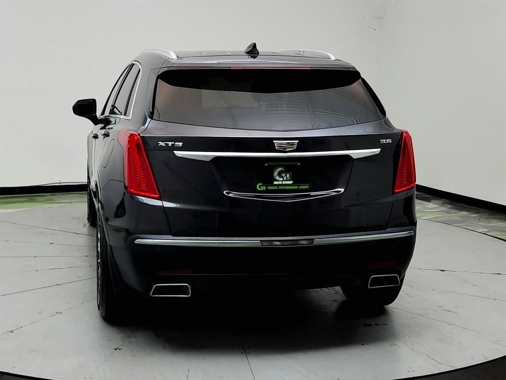 Used 2017 Cadillac XT5 Luxury w/ Driver Awareness Package FWD image 6