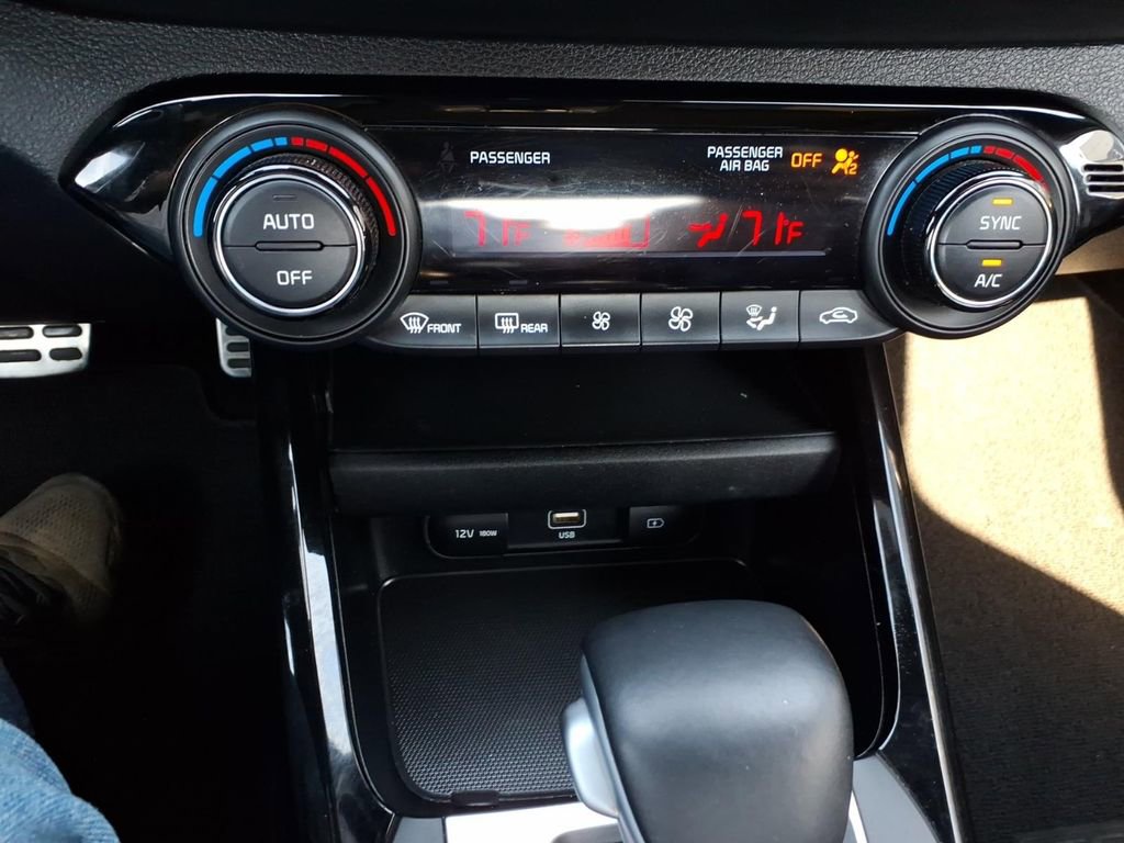Used 2023 Kia Forte GT-Line w/ GT-Line Technology Package image 14