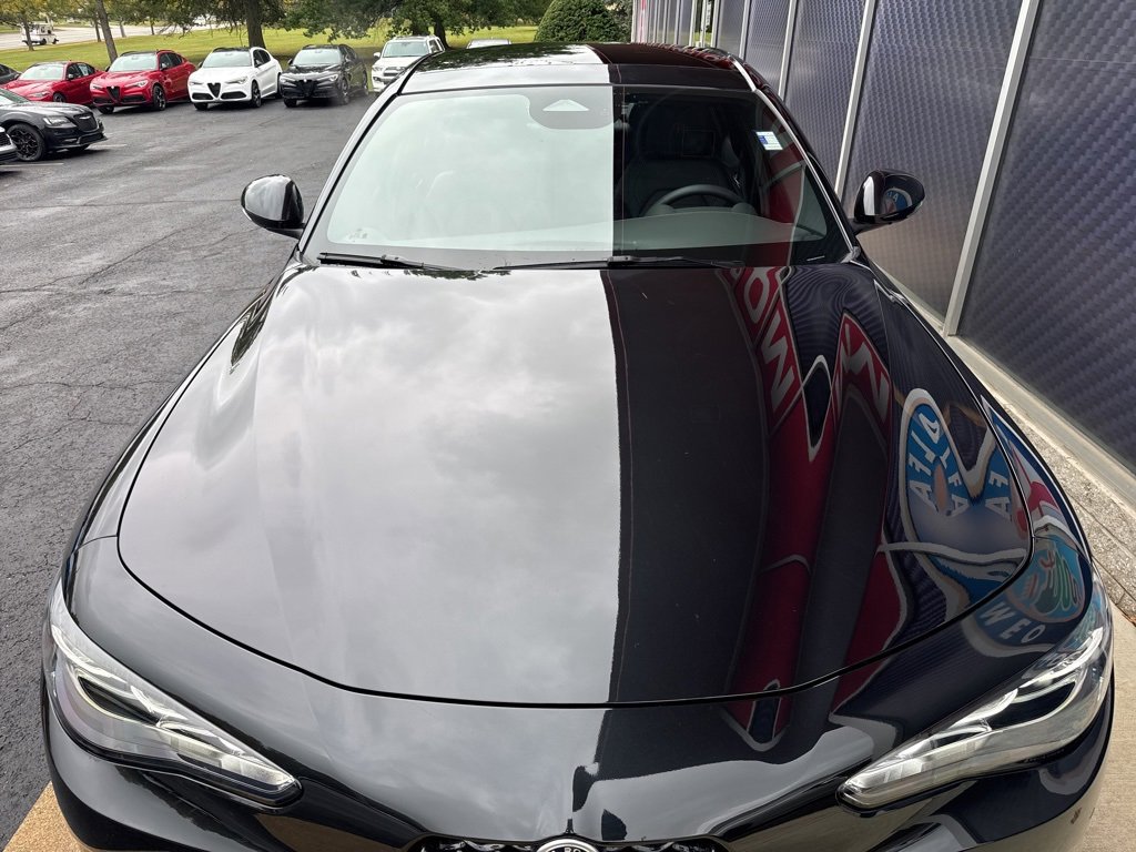 New 2025 Alfa Romeo Giulia AWD w/ Driving Assist Package image 5