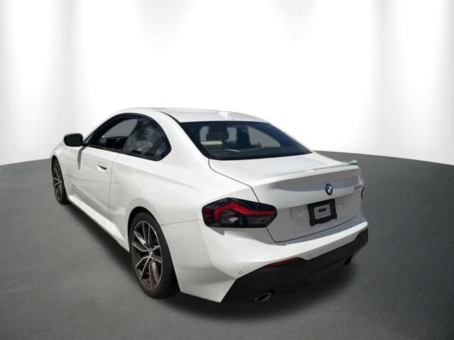 Certified 2024 BMW 230i Coupe w/ Premium Package RWD image 17
