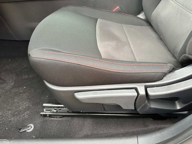 New 2025 Nissan Sentra SR image 9