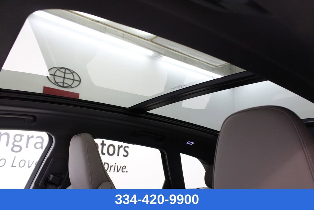 New 2025 Audi Q5 Prestige image 12