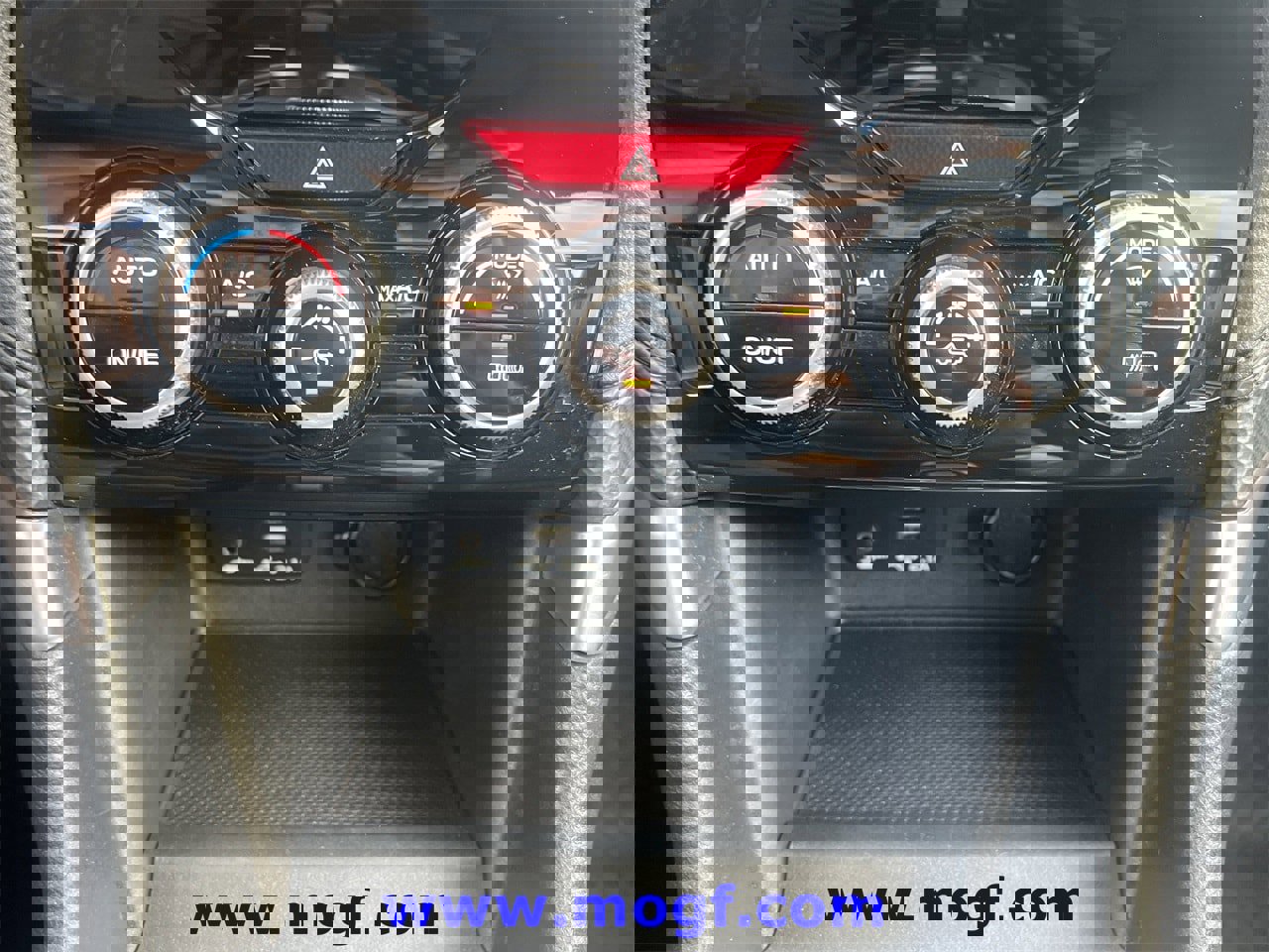Used 2021 Subaru Forester Premium image 6