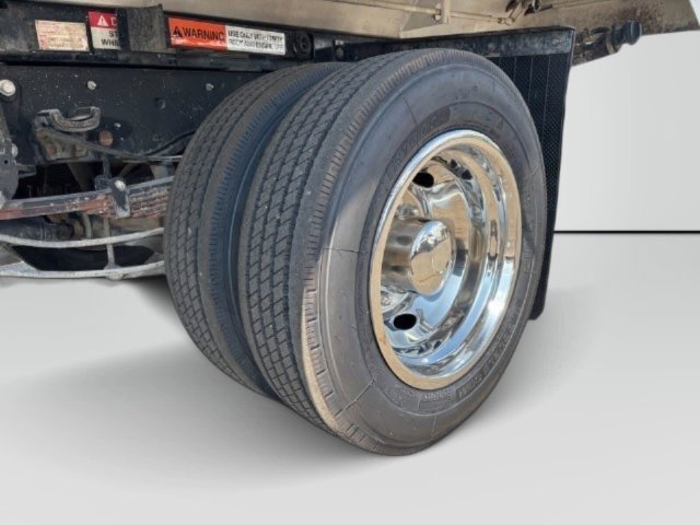 Used 2019 Ford F550 2WD Regular Cab Super Duty image 14