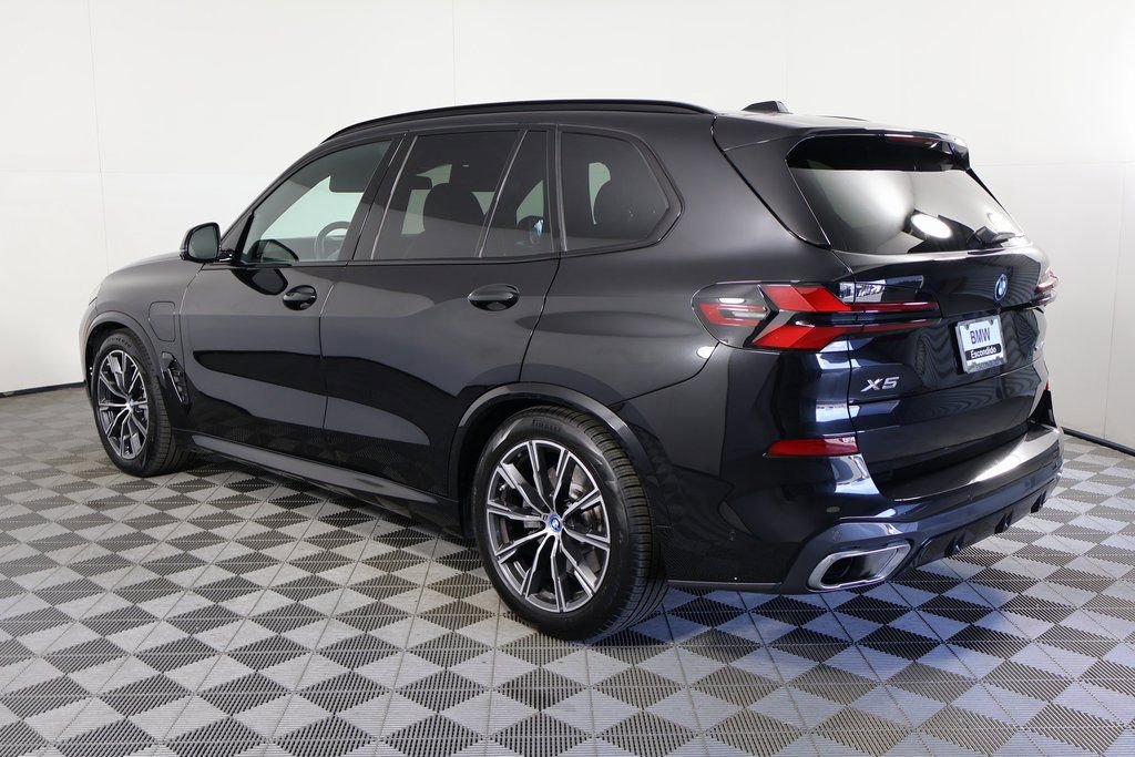 Used 2024 BMW X5 xDrive50e w/ M Sport Package image 6