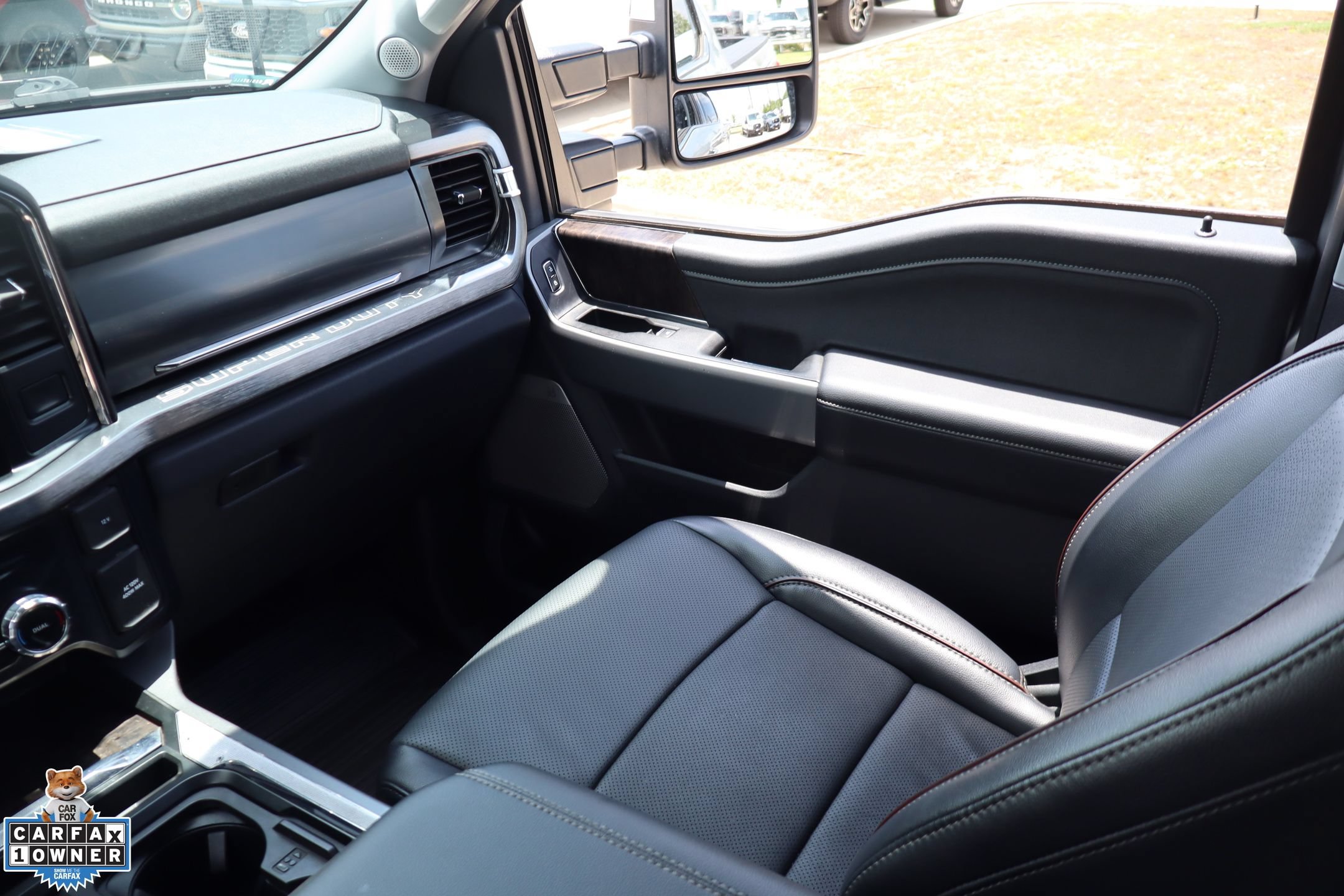 Certified 2024 Ford F350 Lariat w/ Lariat Ultimate Package AWD/4WD image 23