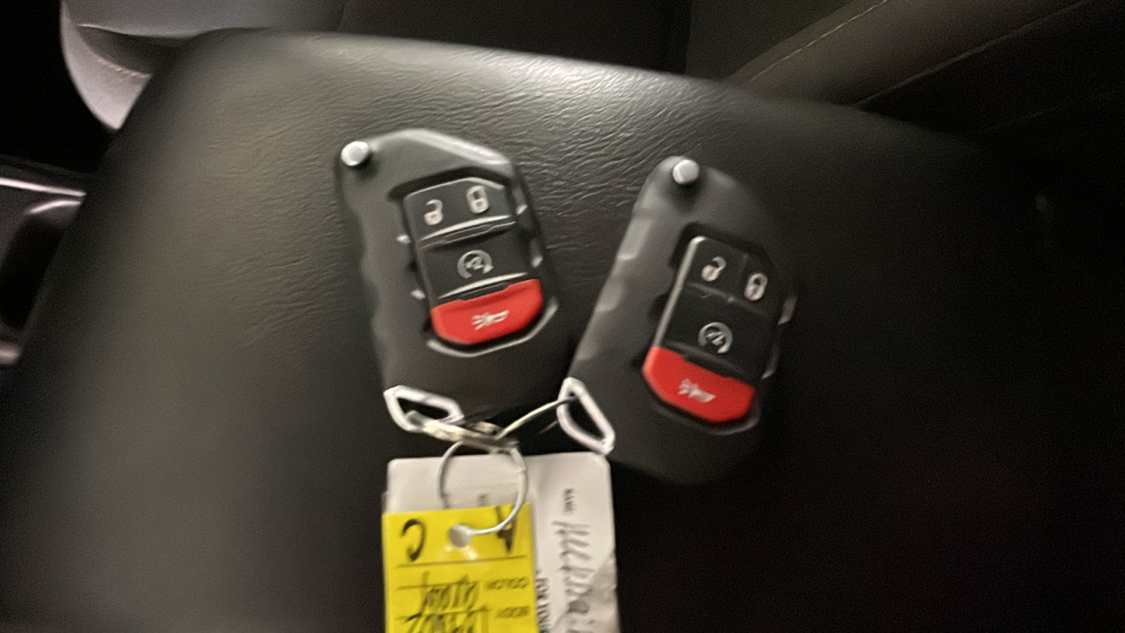 Used 2024 Jeep Wrangler Unlimited w/ Convenience Group AWD/4WD image 24