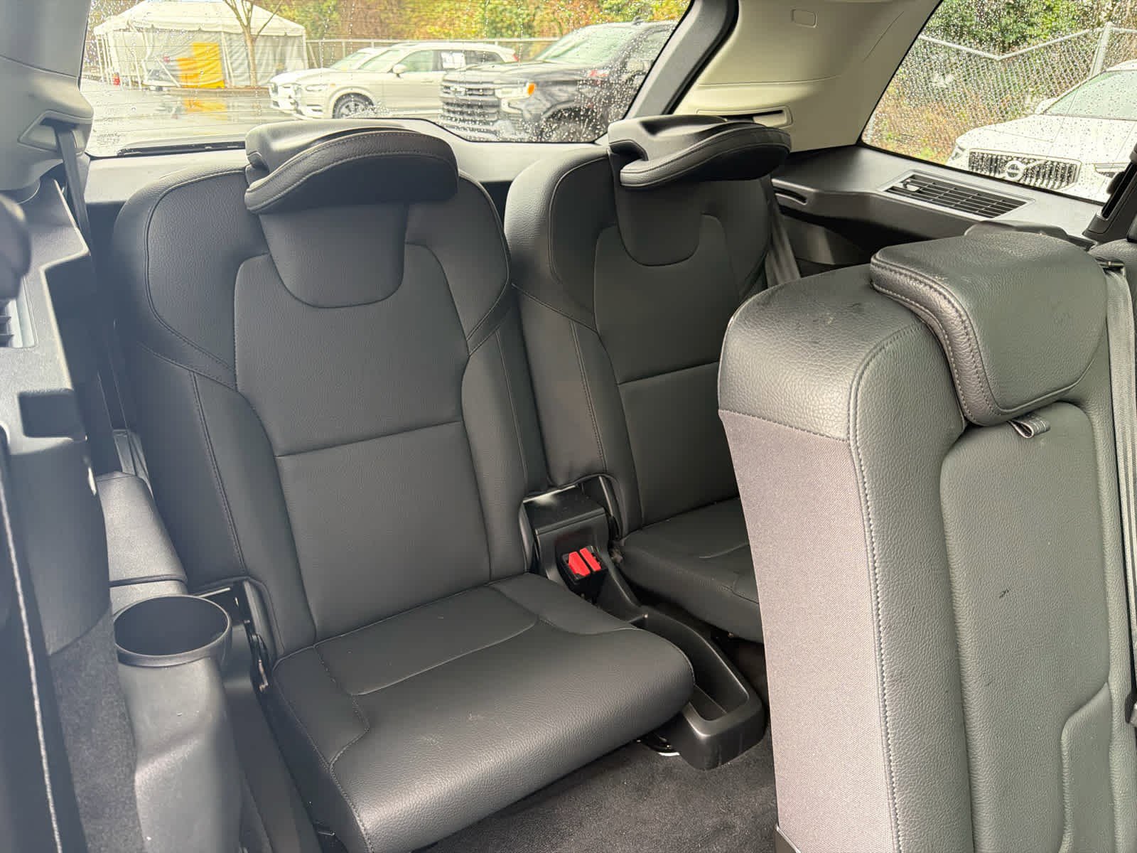 Certified 2024 Volvo XC90 B6 Plus w/ Protection Package Premier image 24