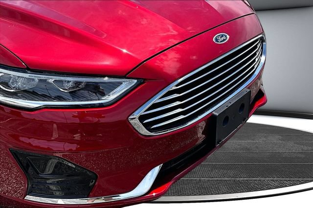 Used 2019 Ford Fusion SEL FWD image 32