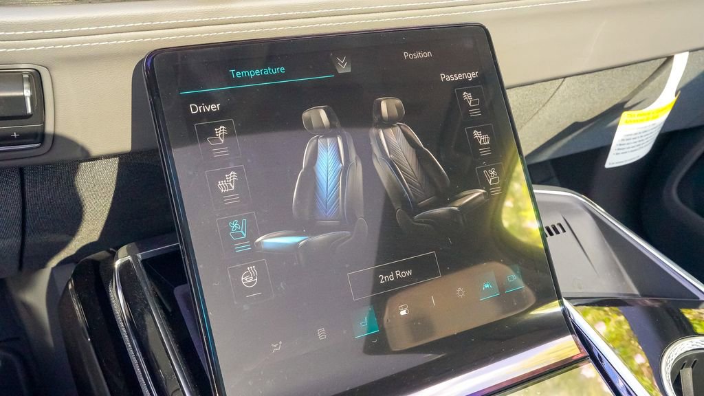 New 2026 Cadillac Escalade IQ Luxury 1 image 20