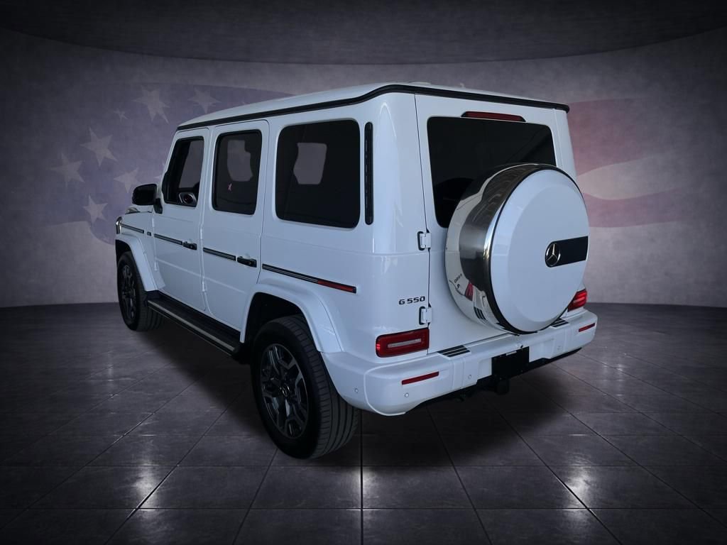 Used 2025 Mercedes-Benz G 550 image 3