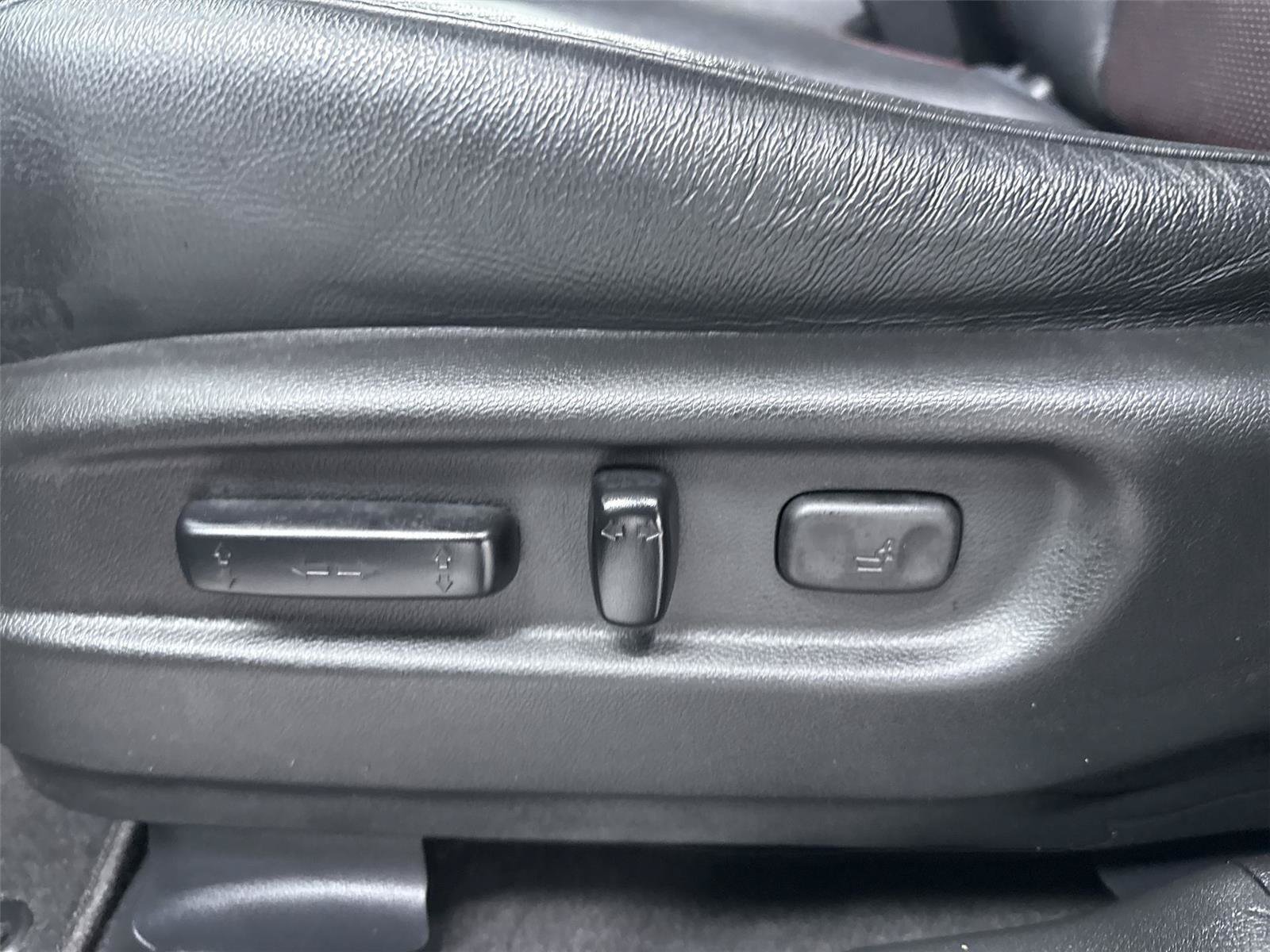 Used 2020 Honda Pilot Black Edition image 13