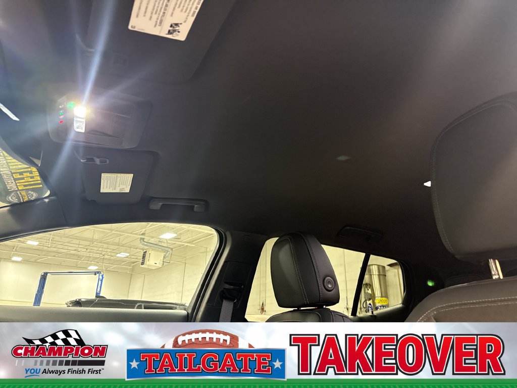 Used 2024 Chevrolet Equinox EV LT AWD/4WD image 27
