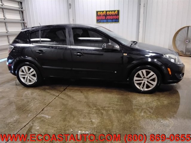 Used 2008 Saturn Astra XR w/ Premium Trim Package image 2