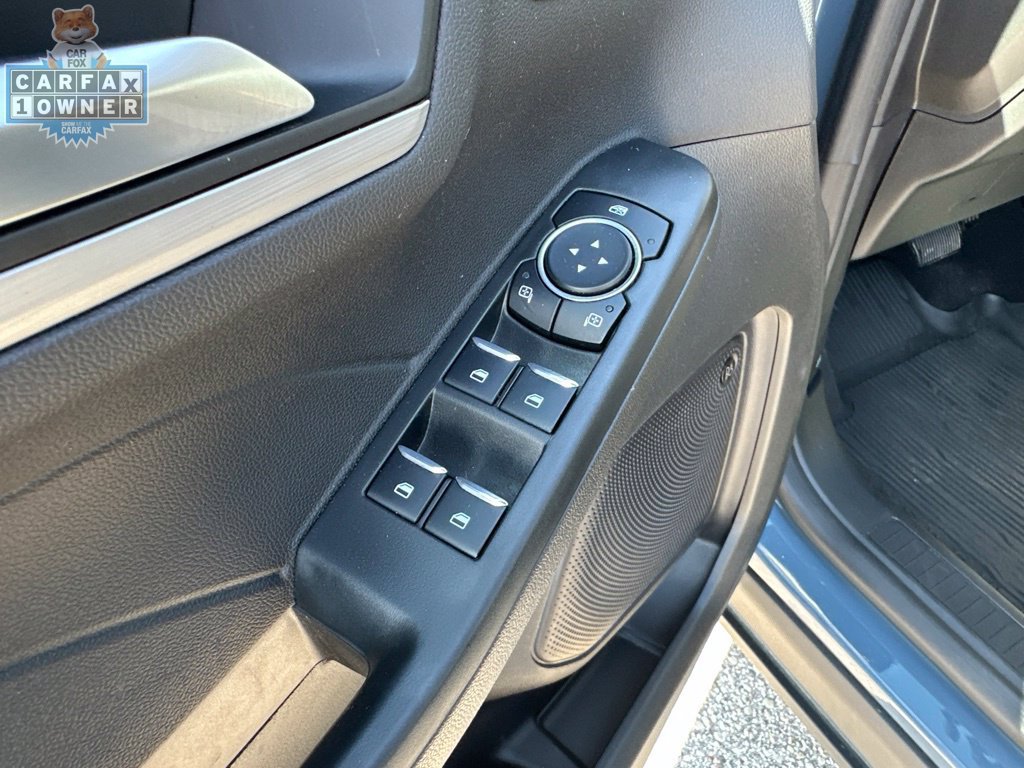 Used 2023 Ford Escape Platinum w/ Premium Technology Package AWD/4WD image 26