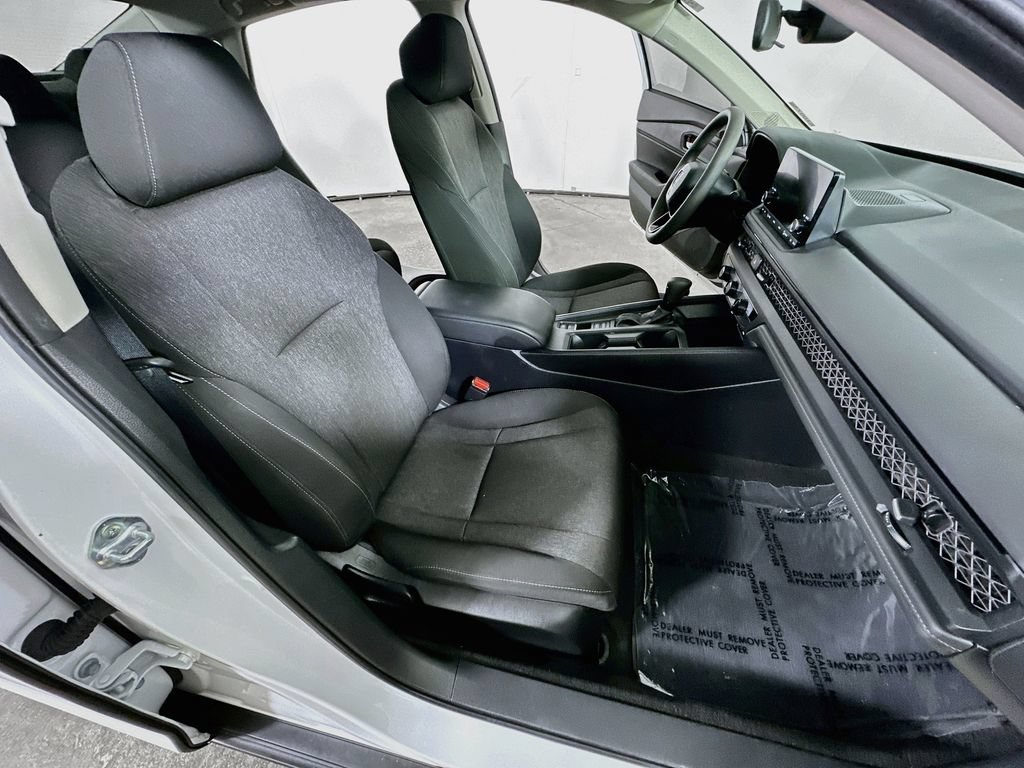 Used 2024 Honda Accord EX image 14