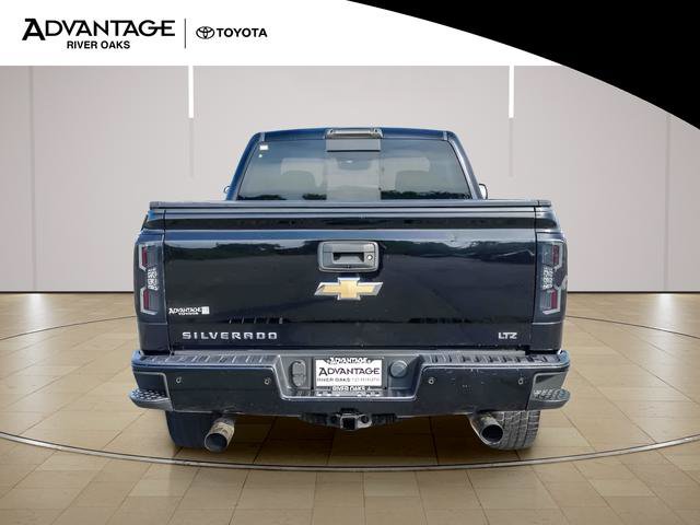 Used 2017 Chevrolet Silverado 1500 LTZ Z71 w/ LTZ Plus Package AWD/4WD image 7