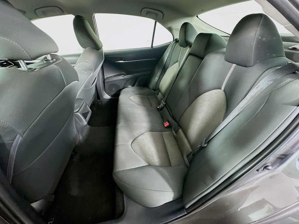 Used 2024 Toyota Camry LE image 29