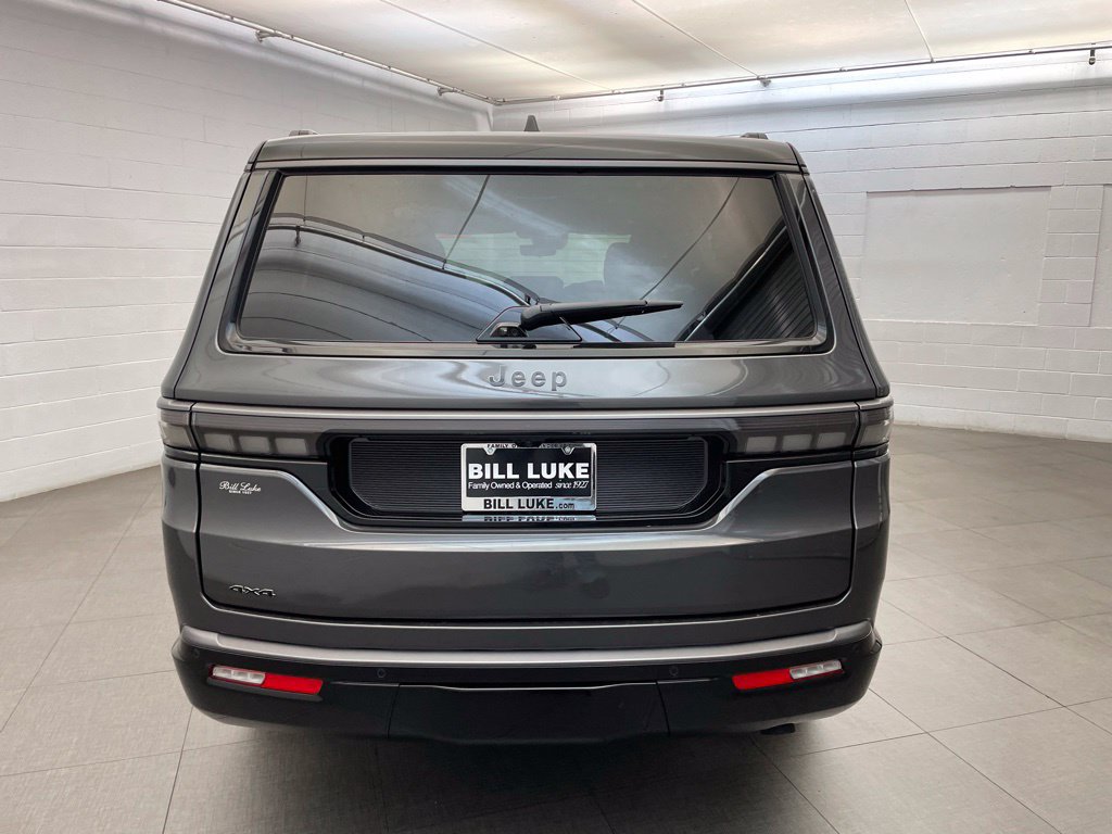 New 2026 Jeep Grand Wagoneer Summit AWD/4WD image 5