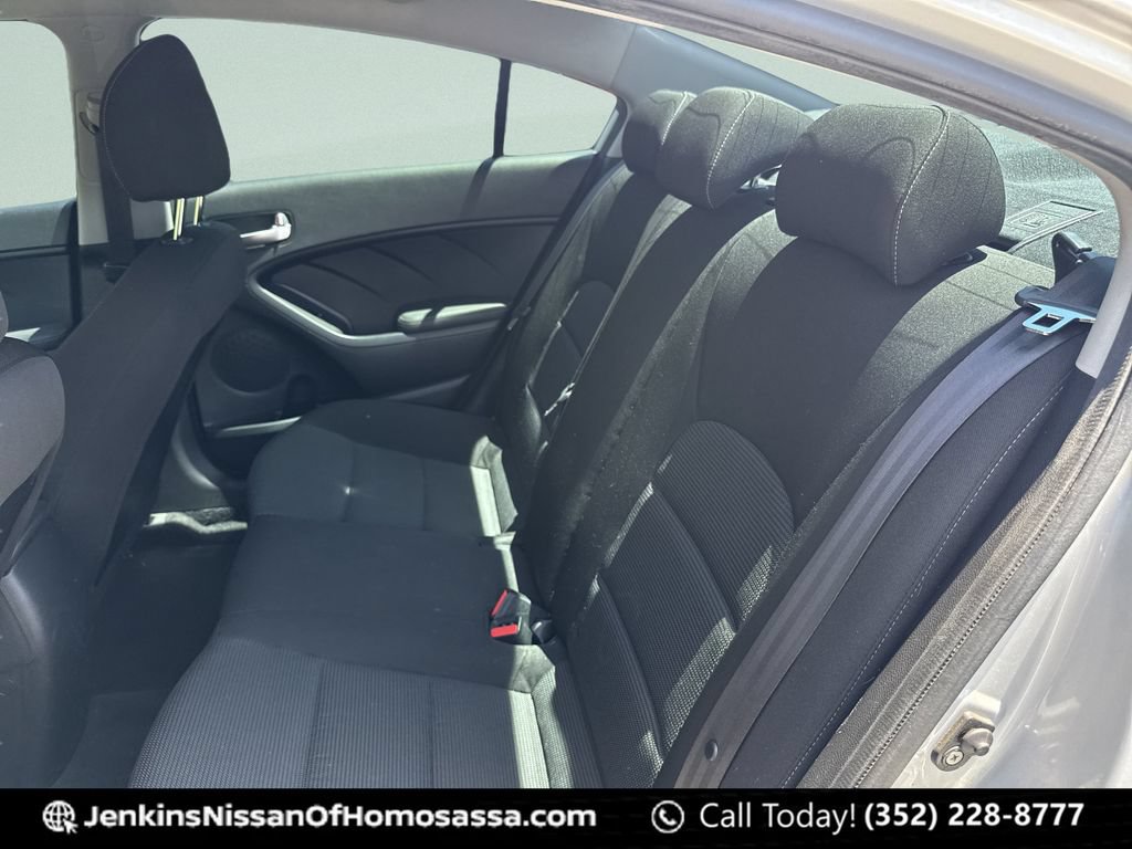Used 2018 Kia Forte LX FWD image 29