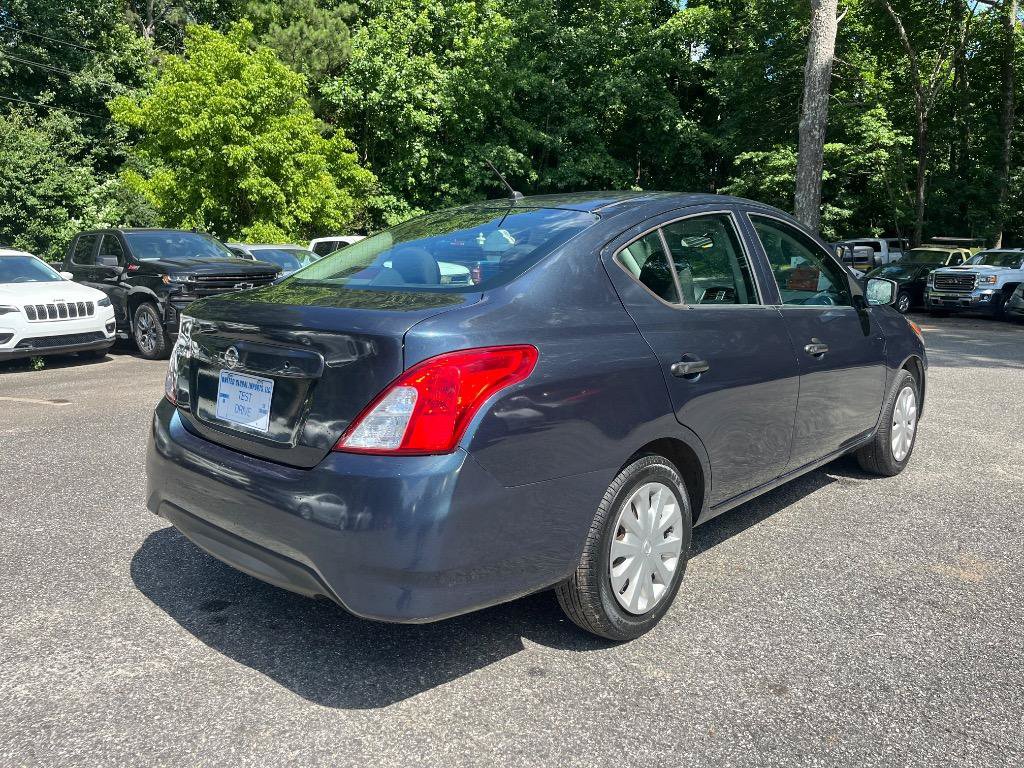 Used 2017 Nissan Versa S FWD image 9