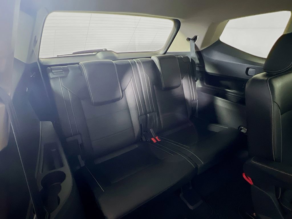 Used 2023 Volkswagen Atlas SE w/ Panoramic Sunroof Package image 23