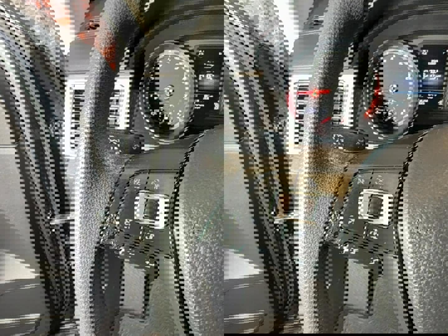 Used 2018 Volkswagen Atlas S image 17