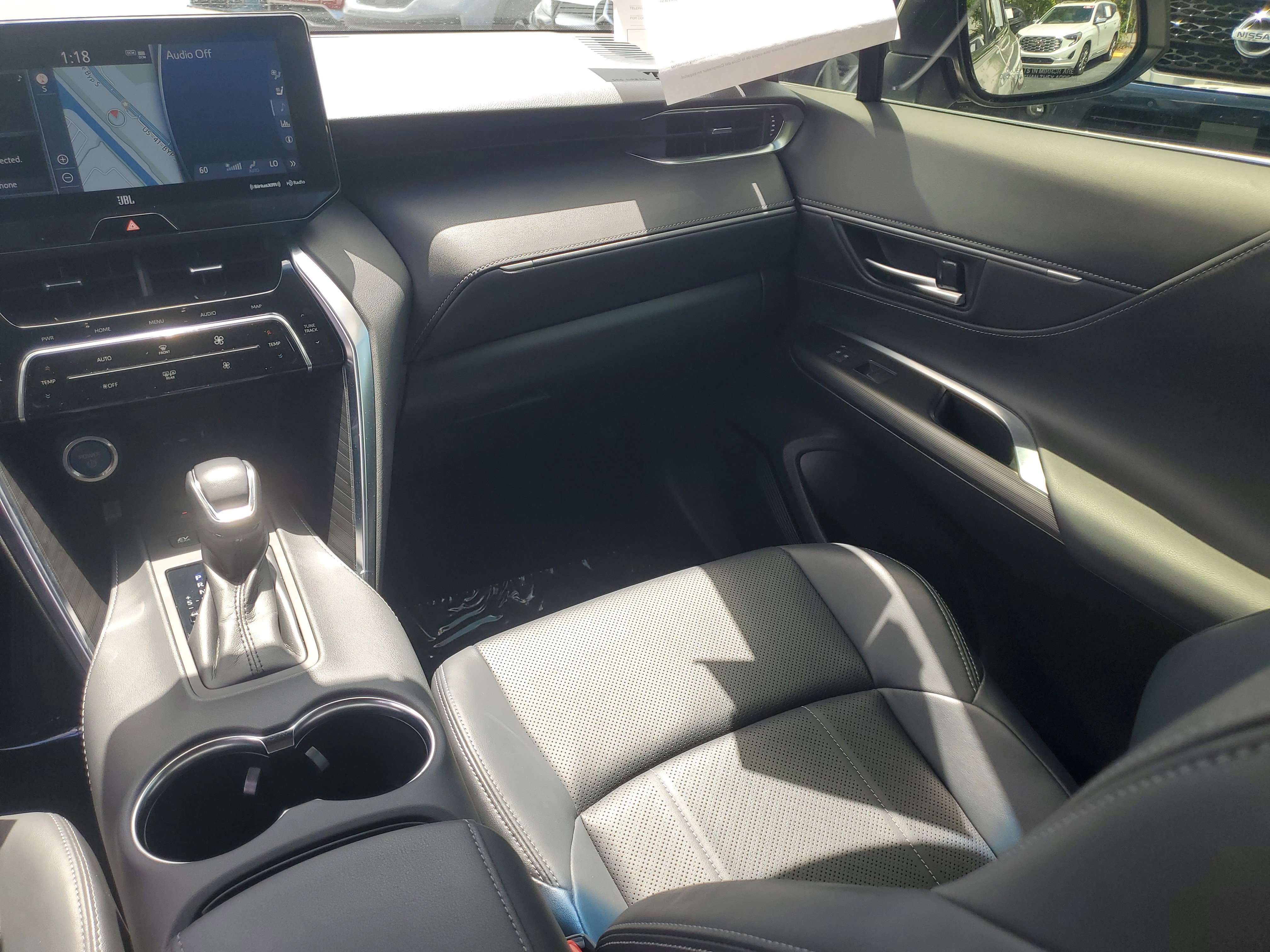 Certified 2021 Toyota Venza Limited w/ Advanced Technology Package image 15