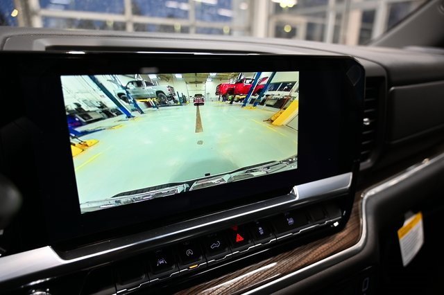 New 2026 GMC Sierra 1500 Elevation image 19