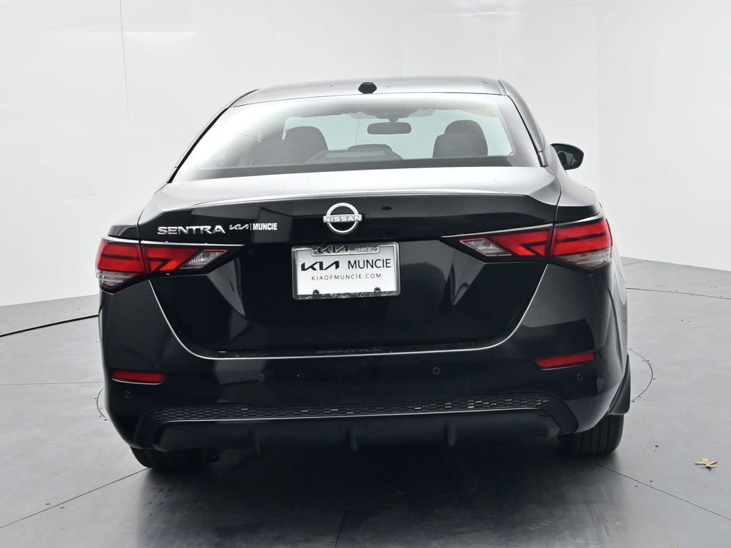 Used 2025 Nissan Sentra SV w/ All-Weather Package image 7