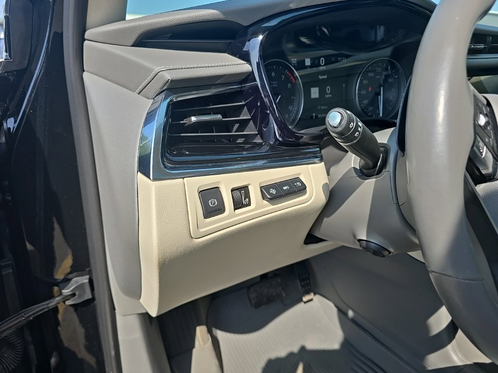 Used 2022 Cadillac XT6 Premium Luxury w/ Technology Package AWD/4WD image 9