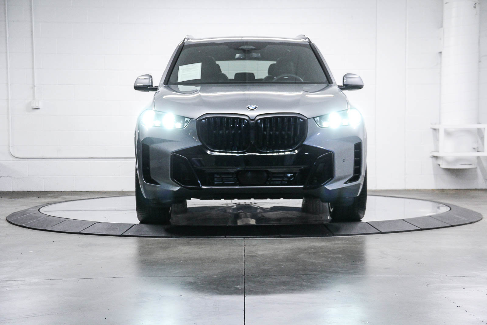 Certified 2024 BMW X5 sDrive40i w/ M Sport Package video 2