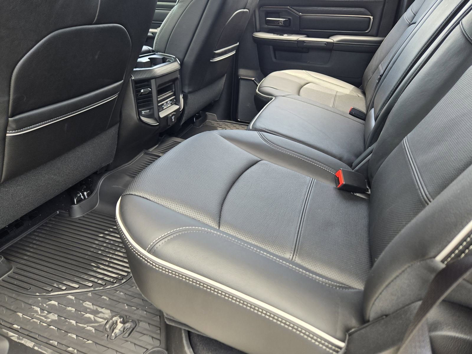 New 2025 RAM 2500 Rebel w/ Rebel Level 2 Equipment Group image 23