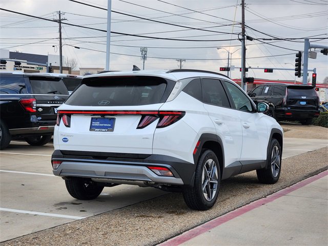 Used 2025 Hyundai Tucson SEL image 3
