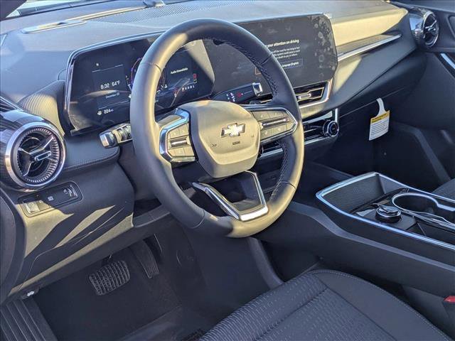 New 2026 Chevrolet Equinox LT w/ Safety and Technology Package image 3