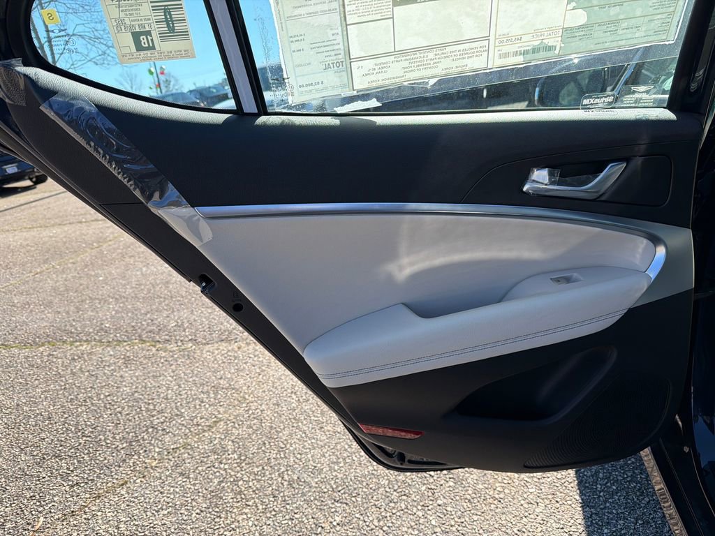 New 2026 Genesis G70 2.5T image 21