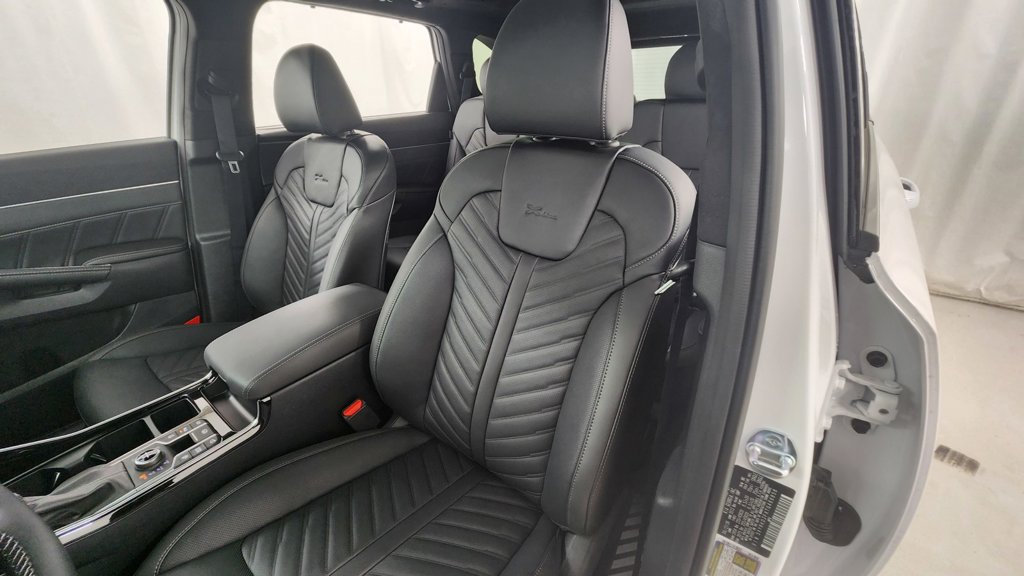 New 2026 Kia Sorento SX Prestige AWD/4WD image 10