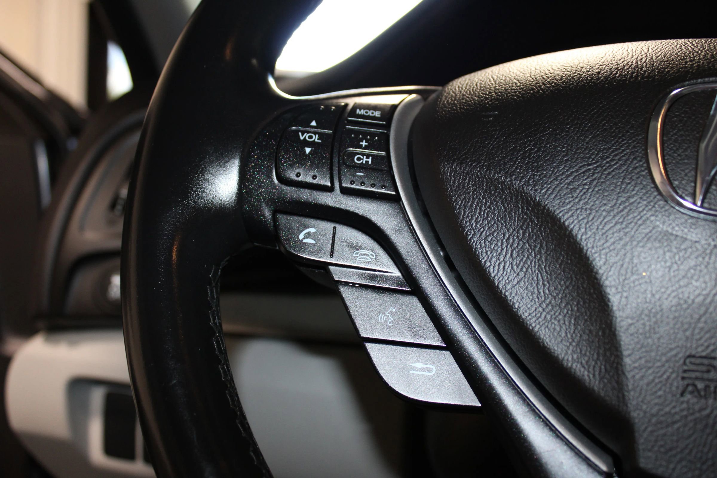Used 2017 Acura ILX FWD image 18