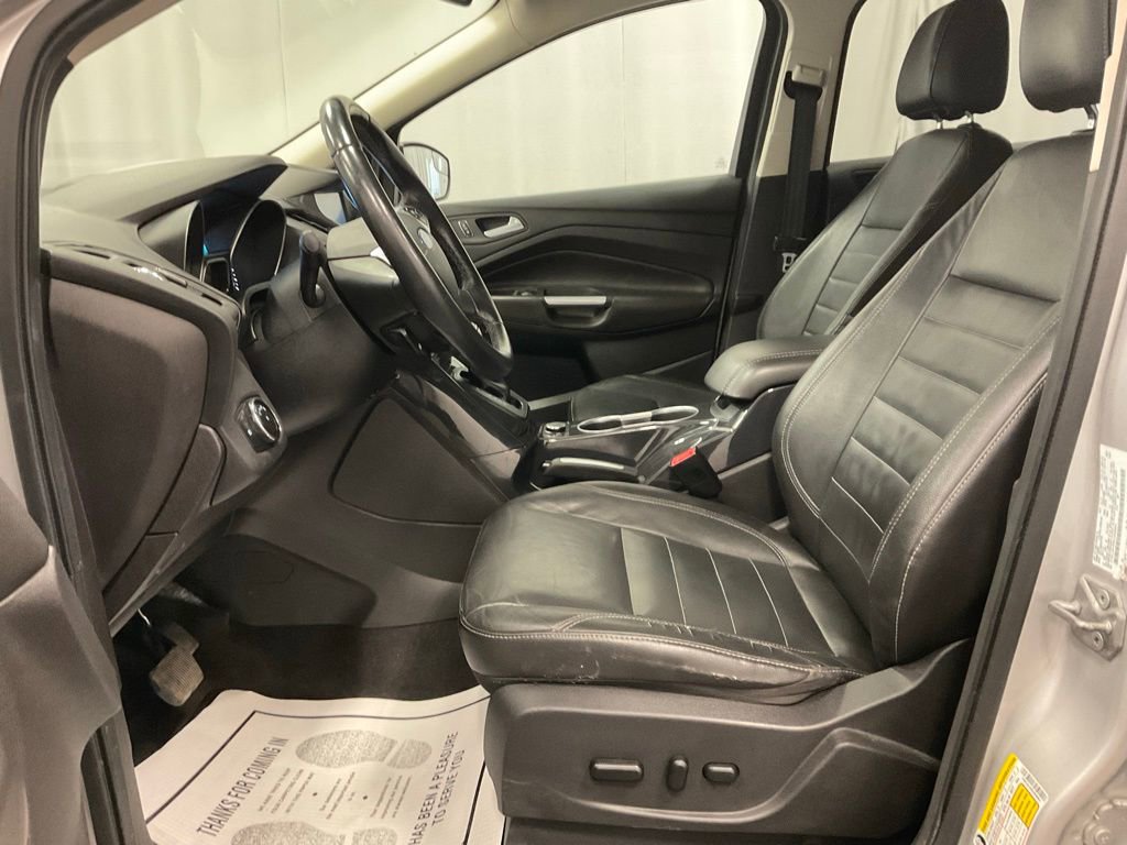 Used 2014 Ford Escape Titanium AWD/4WD image 4