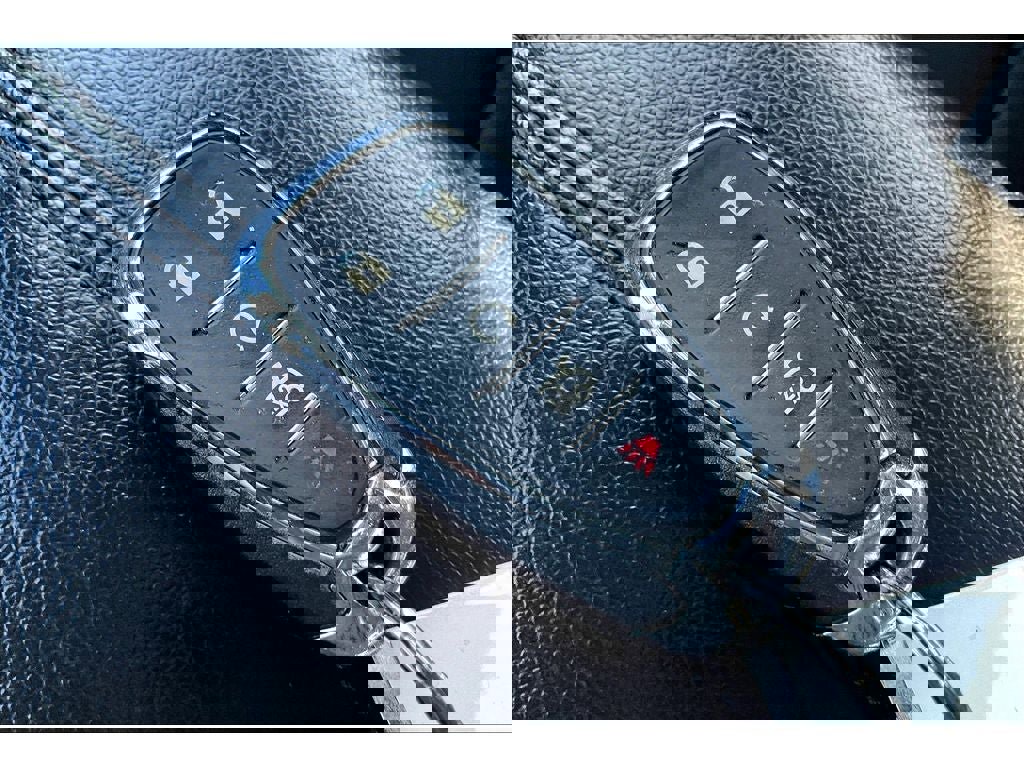 Used 2022 Chevrolet Malibu LT image 11