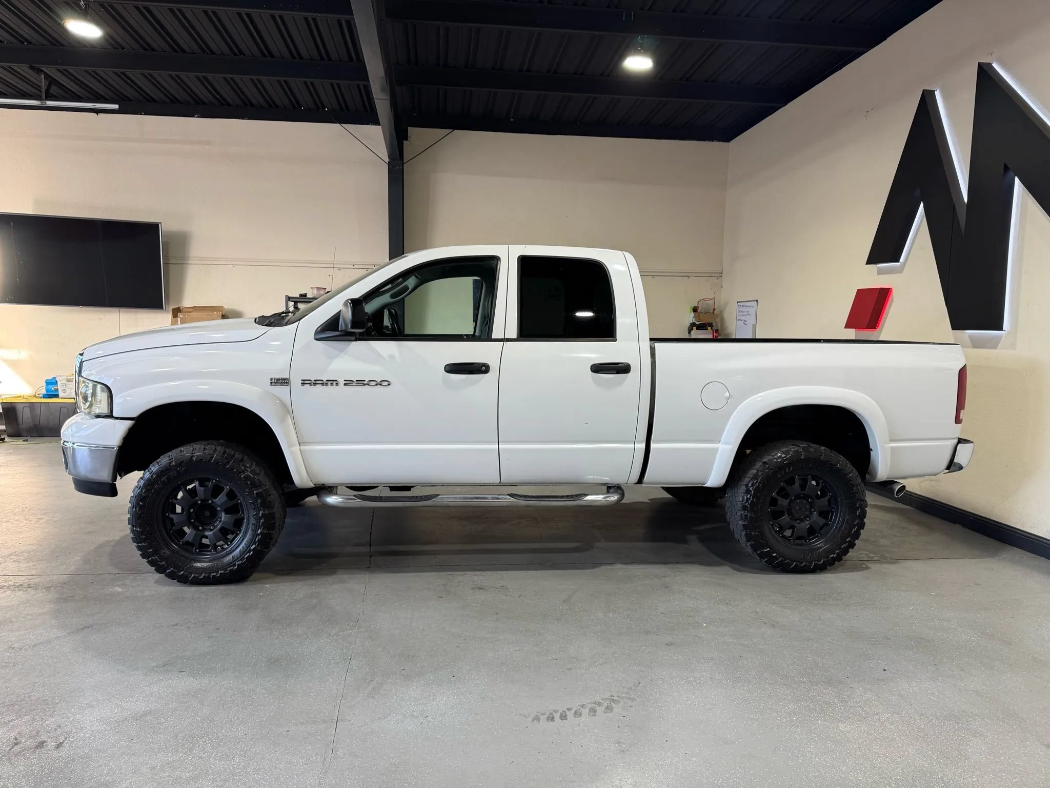 Used 2005 Dodge Ram 2500 Truck SLT w/ Trailer Tow Group AWD/4WD image 8